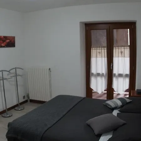 Apartment La Ginestra