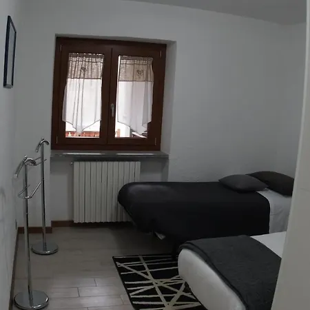 Apartment La Ginestra *